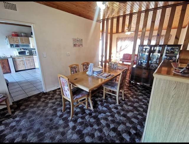 4 BEDROOM HOUSE FOR SALE IN MEYERTON CENTRAL